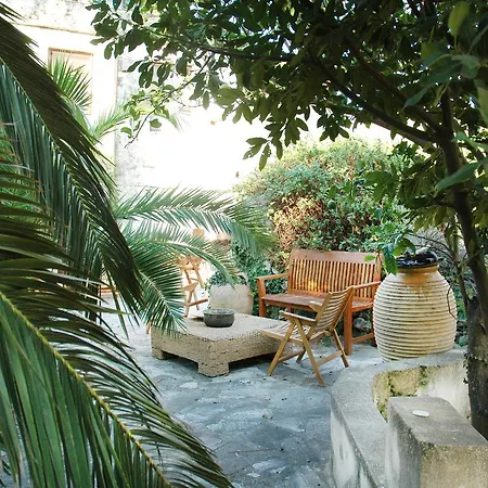 Vakantiehuis Kourouni Naxos *
